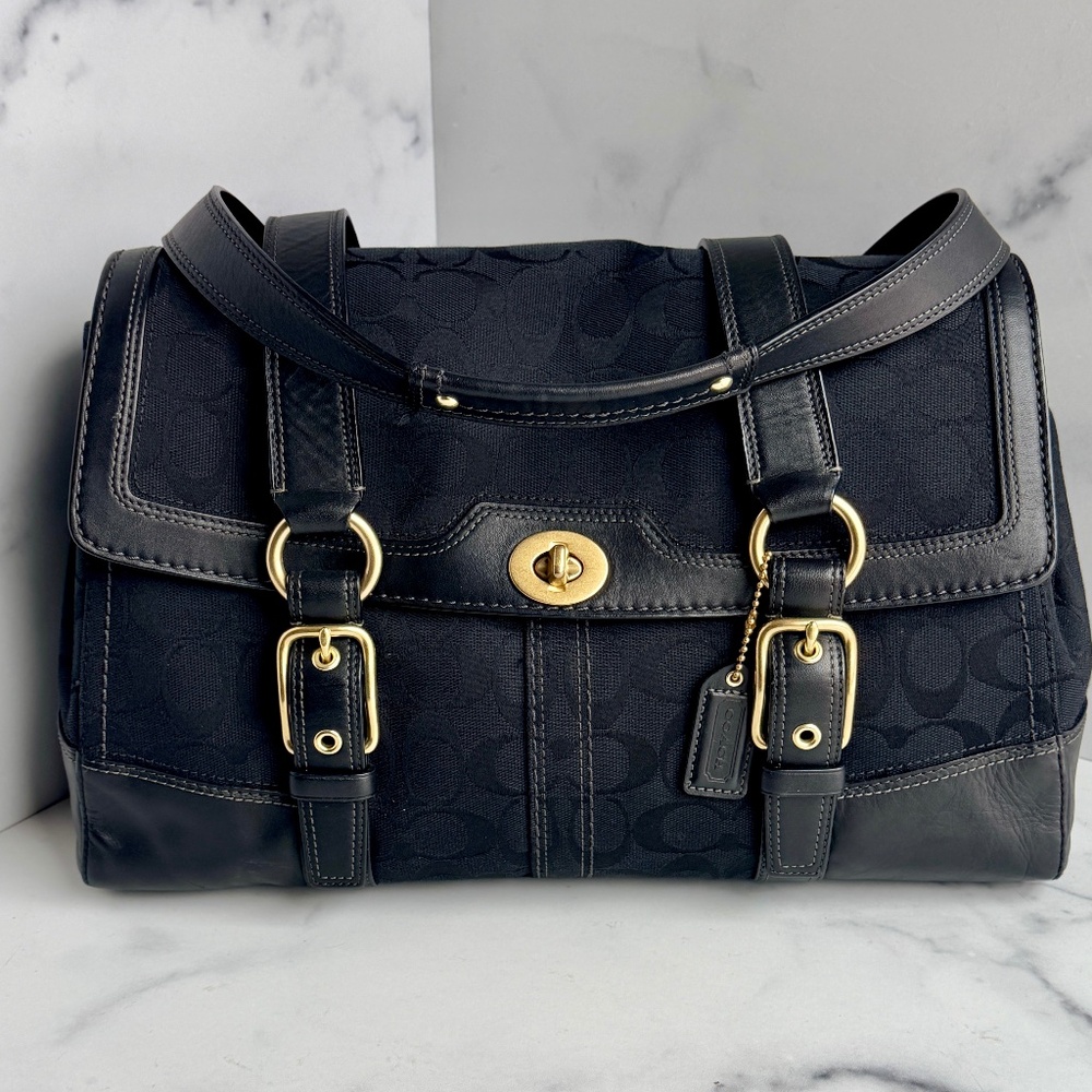 Signature C Hampton Flap Satchel